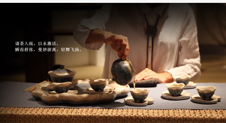 
                                        万仟堂（Edenus） 万仟堂陶瓷茶具套装整套茶具日式功夫6人成套礼盒茶具 秋荷一池 配茶盘-有排水                