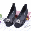 Women shoes flats Female Genuine Leather Flat Shoes Sexy Crystal Shallow Ladies Shoes Leisure Casual Shoes Woman Footwear