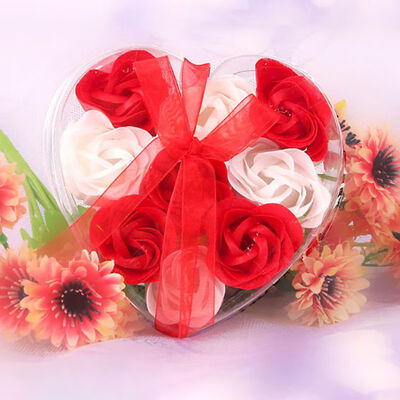 artificial flowers valentines day gift Flower Petal Bouquet Heart Shape Gift Box Bath Body Soap Gift Wedding decoration 1
artificial flowers valentines day gift Flower Petal Bouquet Heart Shape Gift Box Bath Body Soap Gift Wedding decoration 1