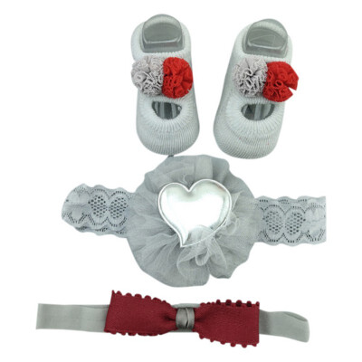 Newborn Baby Girls Headband Bow Flowers Cloth Hair Bands Hair Accessories Socks Gift Boxes Three-piece Suits Newborn Girts
Newborn Baby Girls Headband Bow Flowers Cloth Hair Bands Hair Accessories Socks Gift Boxes Three-piece Suits Newborn Girts