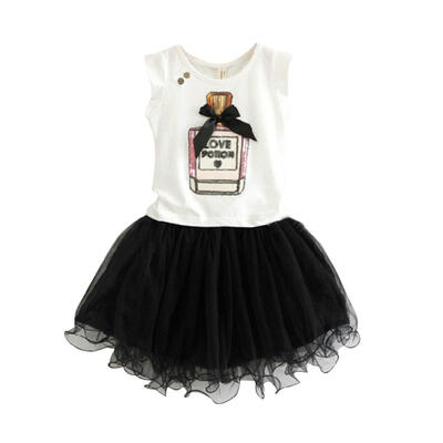 Fashion Summer Kids Clothes Sets Baby Girls Shortsleeve Shirt Tops Tee Lace Tutu Skirts 2 Pcs Sets Clothing 2-7T
Fashion Summer Kids Clothes Sets Baby Girls Shortsleeve Shirt Tops Tee Lace Tutu Skirts 2 Pcs Sets Clothing 2-7T