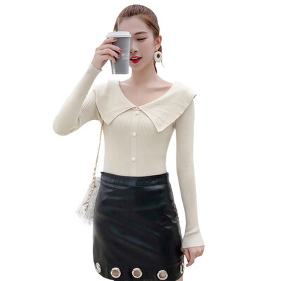 Solid Color Simple Sweater Women Button Knit Tops Butterfly Collar Long Sleeve Casual Warm Loose Sweaters Pull Femme
Solid Color Simple Sweater Women Button Knit Tops Butterfly Collar Long Sleeve Casual Warm Loose Sweaters Pull Femme