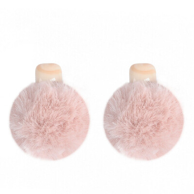 New Simple Earrings Sweet Ball Long Plush Ball Earrings Metal Nails Girl Favorite Jewelry
New Simple Earrings Sweet Ball Long Plush Ball Earrings Metal Nails Girl Favorite Jewelry