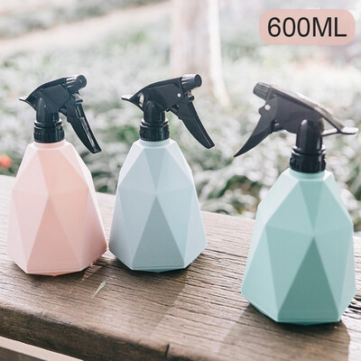 Willstar Plastic Spray Bottle 20 Oz Mist Flowers Plants Watering Cleaning Garden Tool
Willstar Plastic Spray Bottle 20 Oz Mist Flowers Plants Watering Cleaning Garden Tool