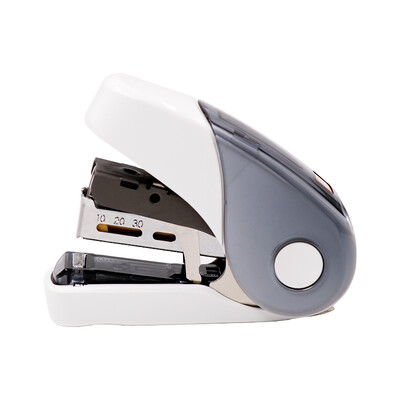 Japan Meikesi MAX flat foot labor-saving stapler student office small stapler can be ordered 2-32 page with nail remover 10 white HD-10FL3
Japan Meikesi MAX flat foot labor-saving stapler student office small stapler can be ordered 2-32 page with nail remover 10 white HD-10FL3