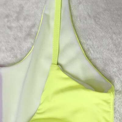 Women High Cut Backless Swimsuit Color Block Low Neck One Piece Bathing Suits Swimwear
Women High Cut Backless Swimsuit Color Block Low Neck One Piece Bathing Suits Swimwear