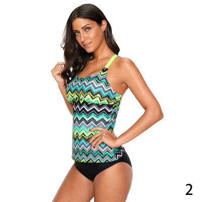 Womens Floral Underwired Printed Strappy Racerback Tankini Swim Bikini Top No Bottom
Womens Floral Underwired Printed Strappy Racerback Tankini Swim Bikini Top No Bottom