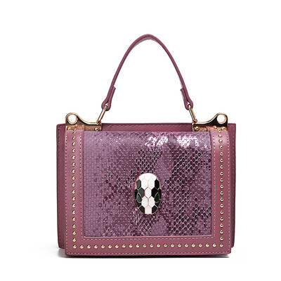 Europe&the United States new handbag stitching contrast color tide diagonal Dionysos handbag
Europe&the United States new handbag stitching contrast color tide diagonal Dionysos handbag
