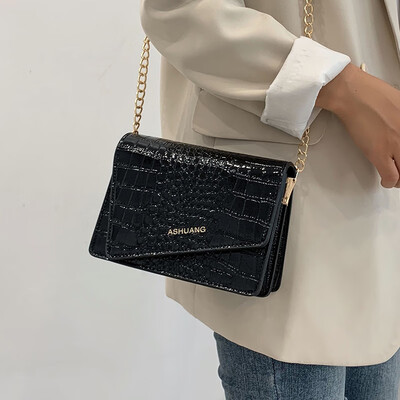Western retro small bag popular female bag 2019 new chain bag fashion shoulder bag wild ins messenger bag
Western retro small bag popular female bag 2019 new chain bag fashion shoulder bag wild ins messenger bag