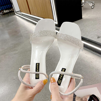 2019 new summer open-toed sandals with a word of transparent water drill fashion Roman high heels
2019 new summer open-toed sandals with a word of transparent water drill fashion Roman high heels