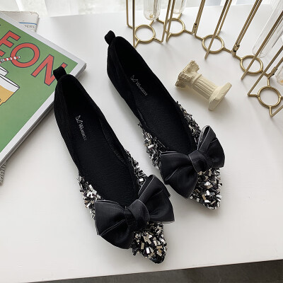 2019 new net red spring shoes womens flat-bottomed Joker gentle women shallow pouring shoes bow sequined bean shoes
2019 new net red spring shoes womens flat-bottomed Joker gentle women shallow pouring shoes bow sequined bean shoes