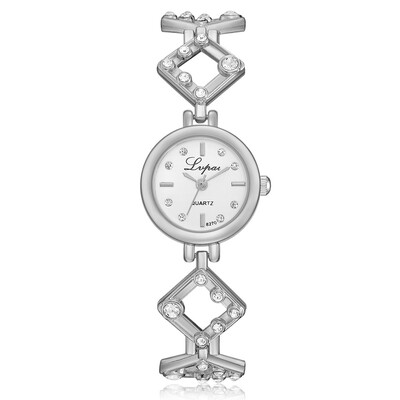 LVPAI brand alloy Epoxy bracelet watch foreign trade explosion models womens diamond trend quartz watch
LVPAI brand alloy Epoxy bracelet watch foreign trade explosion models womens diamond trend quartz watch