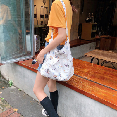Tailored Women Fashion Portable Sen Bag Casual Simple Student Shoulder Messenger Bag
Tailored Women Fashion Portable Sen Bag Casual Simple Student Shoulder Messenger Bag