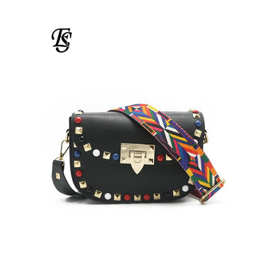 ESHUNFA small square bag retro lychee pattern 2019 new fashion rivet handbags shoulder messenger bag YFCH-09 4310
ESHUNFA small square bag retro lychee pattern 2019 new fashion rivet handbags shoulder messenger bag YFCH-09 4310