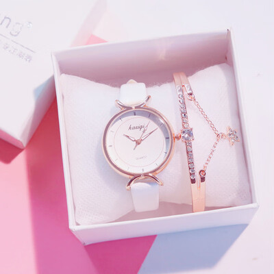 Watch girl ins Fengshen College Wind student Junior high school girl Korean version simple lovely Cherry Blossom night light
Watch girl ins Fengshen College Wind student Junior high school girl Korean version simple lovely Cherry Blossom night light