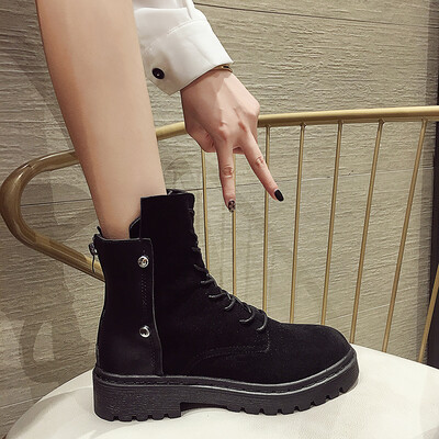 Retro Fashion Martin Boots New British Style Autumn European&American Rivet Stitching Motorcycle Shoes
Retro Fashion Martin Boots New British Style Autumn European&American Rivet Stitching Motorcycle Shoes