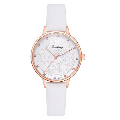 Fashion noble female models with diamonds British watch trend solid color printed PU leather watch
Fashion noble female models with diamonds British watch trend solid color printed PU leather watch