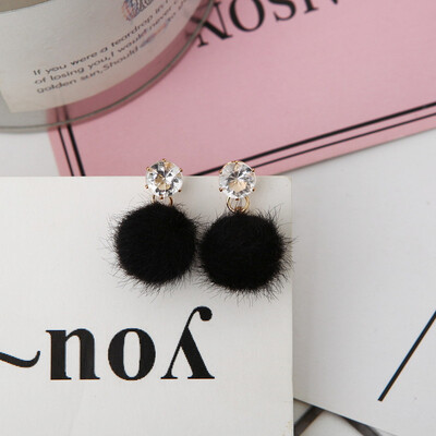 Most Popular Plush Ball Earrings Velvet Ball With Crystal Earrings For Women Cute Lovely Korean Earrings Brinco Accessory E0358
Most Popular Plush Ball Earrings Velvet Ball With Crystal Earrings For Women Cute Lovely Korean Earrings Brinco Accessory E0358