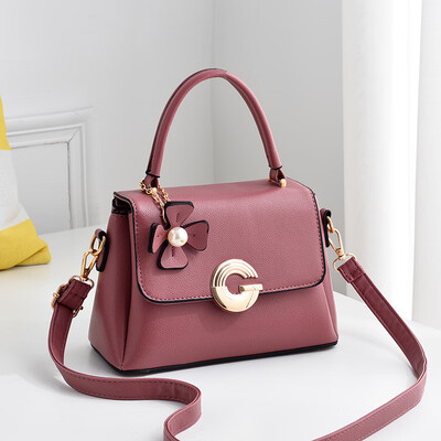 In summer ms inss new wave Korean womens handbags are simple&versatile single shoulder messenger bags
In summer ms inss new wave Korean womens handbags are simple&versatile single shoulder messenger bags