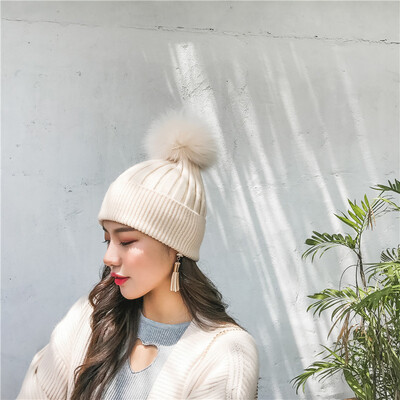 Super Fox fur ball real fur wool blend thickened warm womens winter wool hats Korean knit hat tide
Super Fox fur ball real fur wool blend thickened warm womens winter wool hats Korean knit hat tide