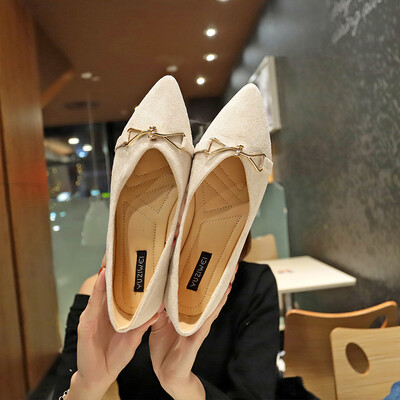 Bean shoes women 2019 spring&autumn new Korean wave flat pointed Joker student lazy social grandmother shoes
Bean shoes women 2019 spring&autumn new Korean wave flat pointed Joker student lazy social grandmother shoes