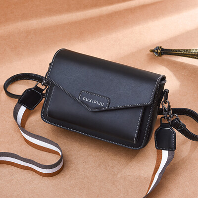 Baggage girl autumn fashion postman CK small square bag simple sequins slant shoulder summer fashion
Baggage girl autumn fashion postman CK small square bag simple sequins slant shoulder summer fashion