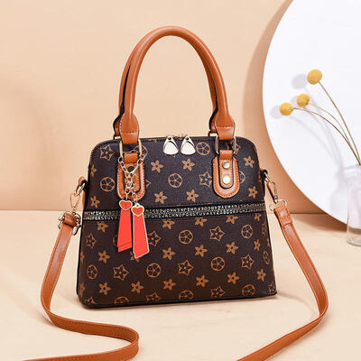 Womens bag 2019 summer new bag female Europe&America big bag fresh fashion womens bag shoulder bag
Womens bag 2019 summer new bag female Europe&America big bag fresh fashion womens bag shoulder bag