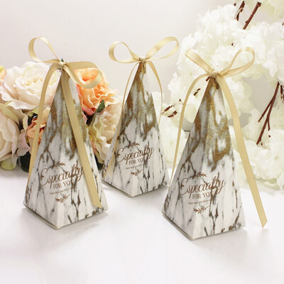 FUNNYBUNNY Wedding Candy Box Sharp Vertebra Candy Box Table Gift Candy Bag Paper Boxes for Packaging Gift Box
FUNNYBUNNY Wedding Candy Box Sharp Vertebra Candy Box Table Gift Candy Bag Paper Boxes for Packaging Gift Box