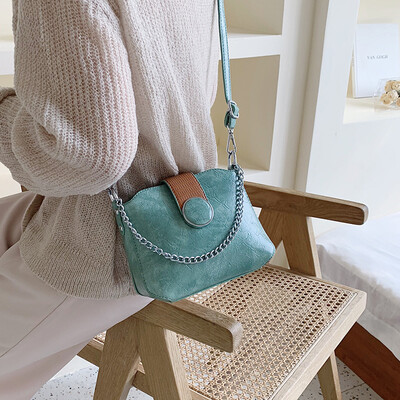 New high-quality bag female 2019 new Korean fashion casual wild chain shoulder slung small square bag
New high-quality bag female 2019 new Korean fashion casual wild chain shoulder slung small square bag