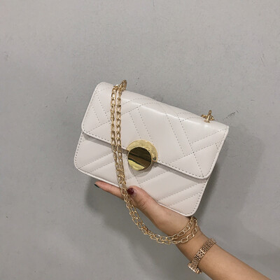 2019 new simple fashion casual shoulder bag female foreign style texture chain Messenger bag wild embroidery line small square bag
2019 new simple fashion casual shoulder bag female foreign style texture chain Messenger bag wild embroidery line small square bag