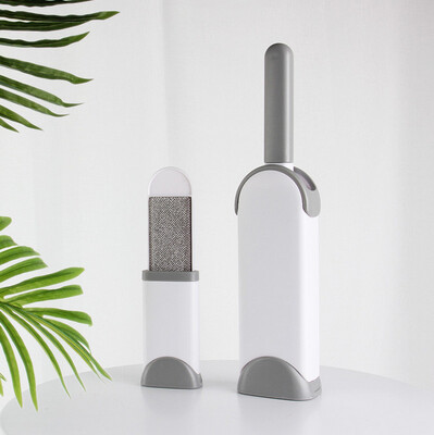 New electrostatic cleaning brush 2-piece portable cleaning brush household daily necessities to remove the wool
New electrostatic cleaning brush 2-piece portable cleaning brush household daily necessities to remove the wool