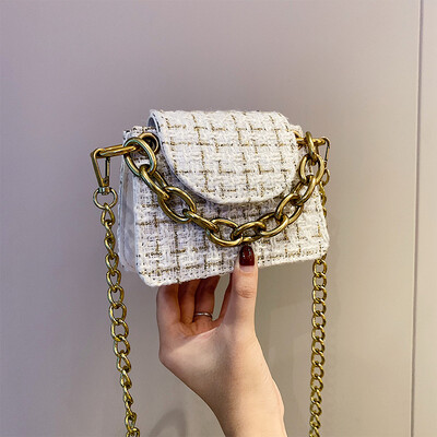 In autumn&winter new wool small bag women 2019 new Korean chain messenger bag Joker temperament shoulder bag
In autumn&winter new wool small bag women 2019 new Korean chain messenger bag Joker temperament shoulder bag