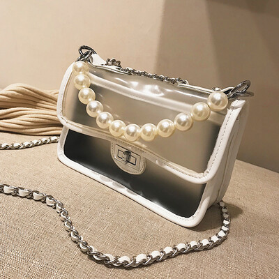 Ins super fire bag female 2019 new Korean version of the wild single shoulder slung fashion portable chain lock small square bag
Ins super fire bag female 2019 new Korean version of the wild single shoulder slung fashion portable chain lock small square bag