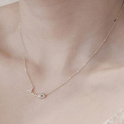 Usable Women Girls Fashion Silver Rhinestone Fish Bone Design Pendant Necklace Personality Jewelry
Usable Women Girls Fashion Silver Rhinestone Fish Bone Design Pendant Necklace Personality Jewelry