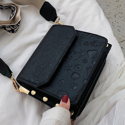 Net red with autumn new womens bag new 2019 Korean Messenger bag fashion Joker shoulder bag
Net red with autumn new womens bag new 2019 Korean Messenger bag fashion Joker shoulder bag