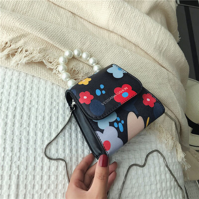 Qiao Bani 2019 new Korean chic fashion Harajuku style pearl small square bag tide hand shoulder shoulder diagonal female bag
Qiao Bani 2019 new Korean chic fashion Harajuku style pearl small square bag tide hand shoulder shoulder diagonal female bag