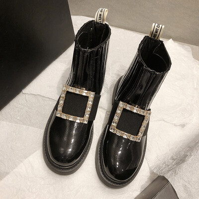 Chelsea boot girl autumn&winter British wind Martin boots woman buckle water drill thick heel boots
Chelsea boot girl autumn&winter British wind Martin boots woman buckle water drill thick heel boots