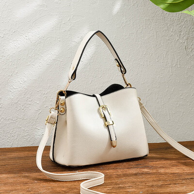 Ladies bag 2019 spring&summer new wild handbag fashion handbag cool shoulder diagonal package
Ladies bag 2019 spring&summer new wild handbag fashion handbag cool shoulder diagonal package