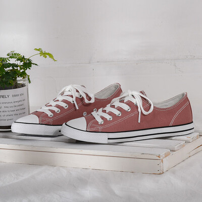 2019 new autumn thin canvas shoes female students Korean version of the retro port wind shoes super fire board shoes tide
2019 new autumn thin canvas shoes female students Korean version of the retro port wind shoes super fire board shoes tide