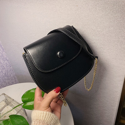 2019 new retro chain bag female Korean version of the simple wild temperament shoulder bag fashion casual Messenger saddle bag
2019 new retro chain bag female Korean version of the simple wild temperament shoulder bag fashion casual Messenger saddle bag