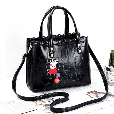 Summer bag ladys new fashion simple handbag Korean version Baitao fashion single shoulder bag inclined bag
Summer bag ladys new fashion simple handbag Korean version Baitao fashion single shoulder bag inclined bag