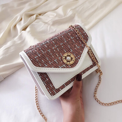 2019 new simple contrast color line woven bag temperament chain Messenger bag female fashion wild personality shoulder bag
2019 new simple contrast color line woven bag temperament chain Messenger bag female fashion wild personality shoulder bag