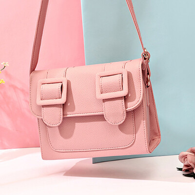 Bright color contrast color small square bag cartoon fun two yuan small bag shoulder diagonal female bag
Bright color contrast color small square bag cartoon fun two yuan small bag shoulder diagonal female bag