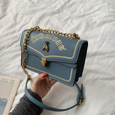 Qiao Bani 2019 new European&American style fashion embroidery bee lock lock color wine bag unilateral oblique tide handbag
Qiao Bani 2019 new European&American style fashion embroidery bee lock lock color wine bag unilateral oblique tide handbag