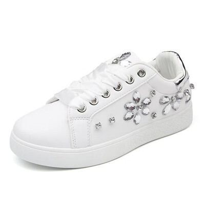 Women Casual Shoes 2019 New Women Sneakers Fashion Breathable PU Leather Platform White Women Shoes Soft Footwears Rhinestone
Women Casual Shoes 2019 New Women Sneakers Fashion Breathable PU Leather Platform White Women Shoes Soft Footwears Rhinestone