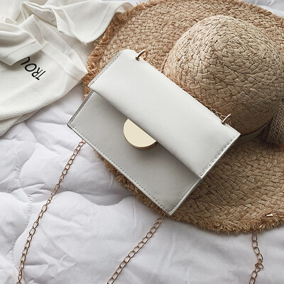 Advanced texture foreign small bag tide 2019 new Korean version of the chain shoulder bag small fresh cold wind Messenger bag
Advanced texture foreign small bag tide 2019 new Korean version of the chain shoulder bag small fresh cold wind Messenger bag