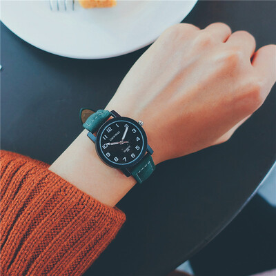 Mori black watch female personality black European&American belt retro girl students Korean version of simple leisure test for
Mori black watch female personality black European&American belt retro girl students Korean version of simple leisure test for