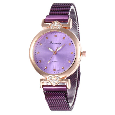 New summer ladies hot heart-shaped diamond magnet magnet watch strap watch student simple quartz watch
New summer ladies hot heart-shaped diamond magnet magnet watch strap watch student simple quartz watch