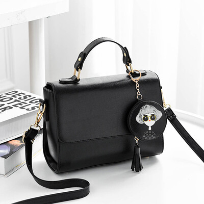 Bag female fashion summer slant arm simple ck single shoulder lady handheld large capacity Korean version 100 laps ins
Bag female fashion summer slant arm simple ck single shoulder lady handheld large capacity Korean version 100 laps ins