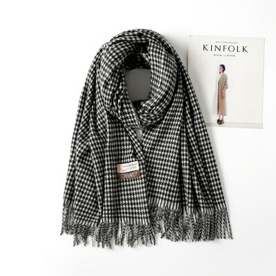 Autumn&winter new Japanese small plaid scarf simple unisex cashmere shawl thick warm scarf
Autumn&winter new Japanese small plaid scarf simple unisex cashmere shawl thick warm scarf